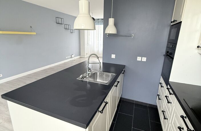 Vente Maison/villa 5 pièces — photo 3