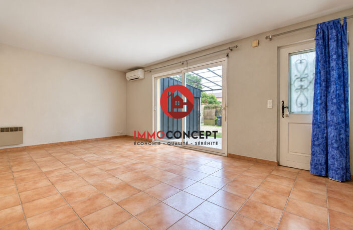 Maison de ville avec terrasse et séjour lumineux — photo 5