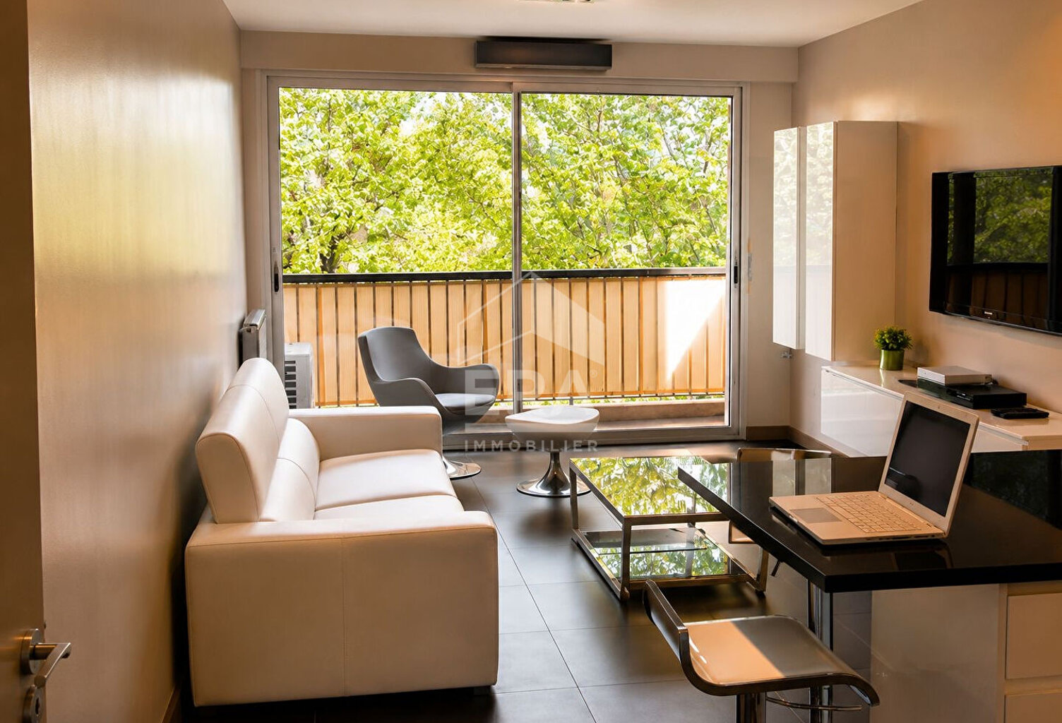 Cagnes-sur-Mer - Spacieux 3 pièces de 75 m² avec garage fermé, cave et deux balcons — photo 1