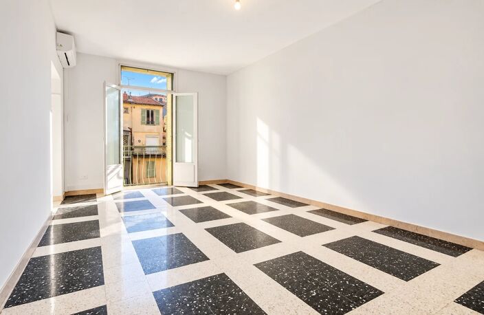 Vieux Nice - Appartement 3/4 Pièces 86m2 — photo 2