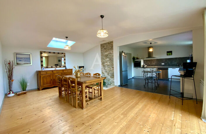 Entre Jonzac et St Genis, maison de 2014 à découvrir sans tarder — photo 2