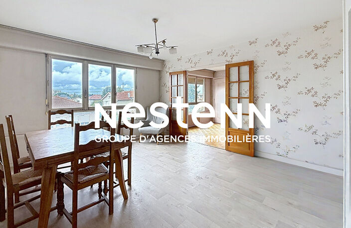 Grand Appartement T6 avec 4 Chambres cave, parking, ascenseur Les Glycines - 69500 BRON — photo 2