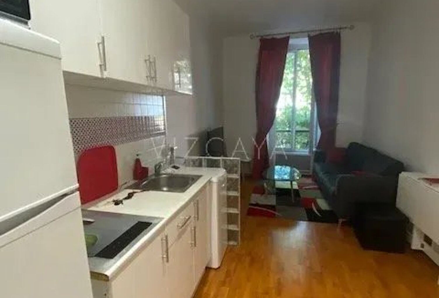 Appartement 2 Pièces meublé à louer MONT BORON — photo 1