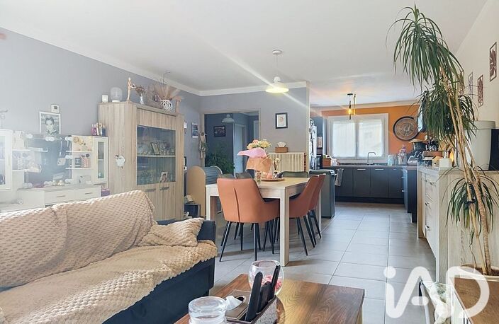 Vente Maison/villa 4 pièces — photo 2