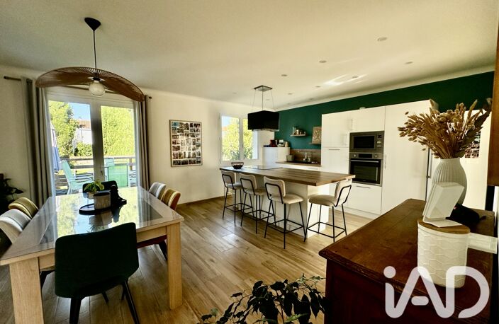 Vente Maison traditionnelle 7 pièces — photo 2
