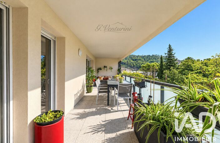 Vente Appartement 3 pièces — photo 2