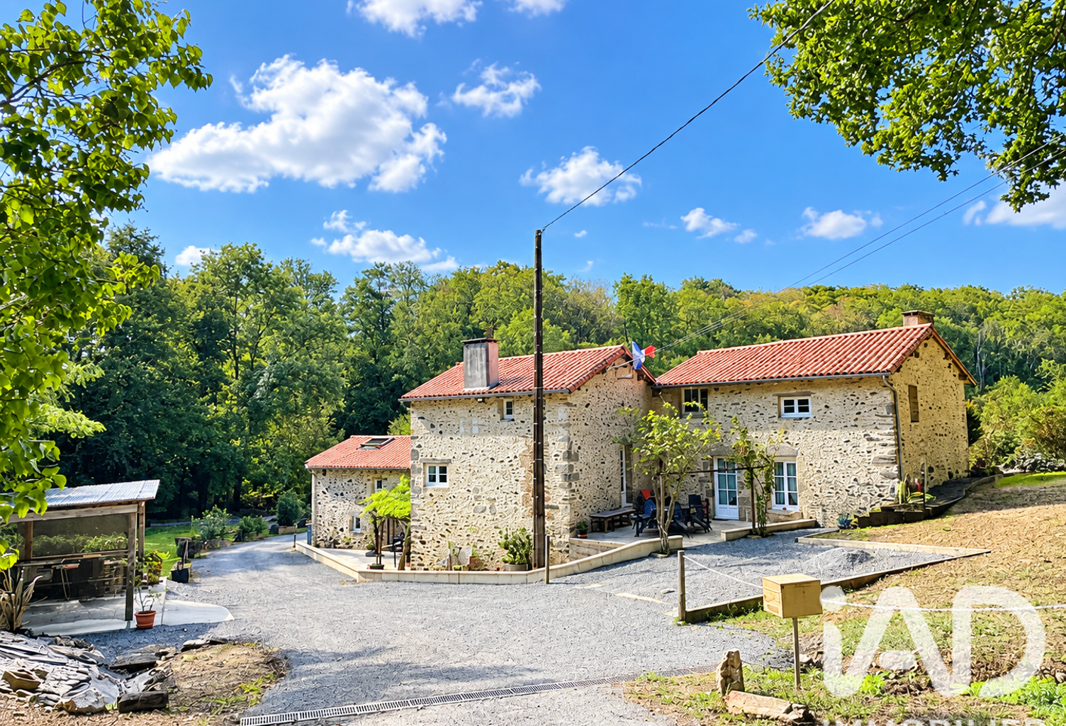 Vente Maison de campagne 8 pièces — photo 1