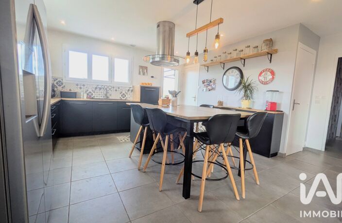 Vente Maison/villa 5 pièces — photo 2