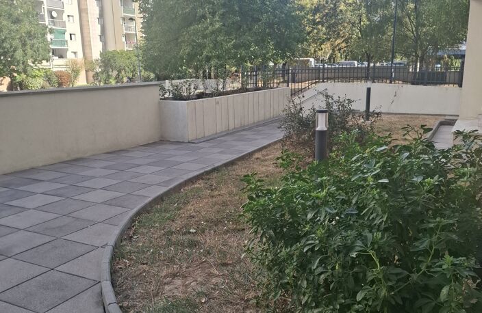 Vente Appartement 1 pièce — photo 2