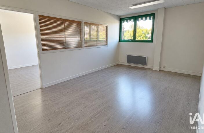 Location Bureaux 63 m&sup2; — photo 4