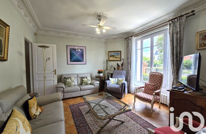 Vente Maison/villa 5 pièces — photo 2