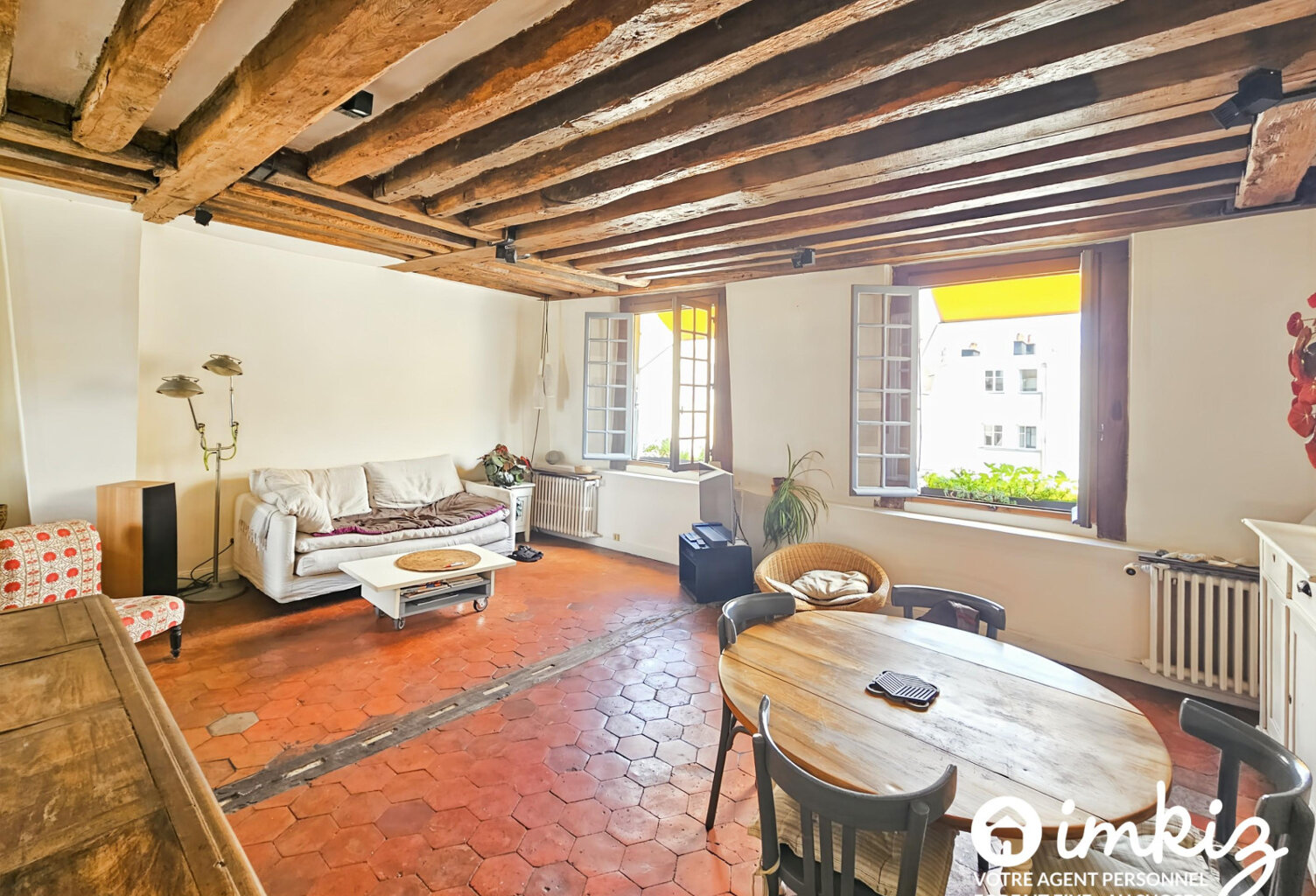 Duplex atypique en dernier étage — photo 1