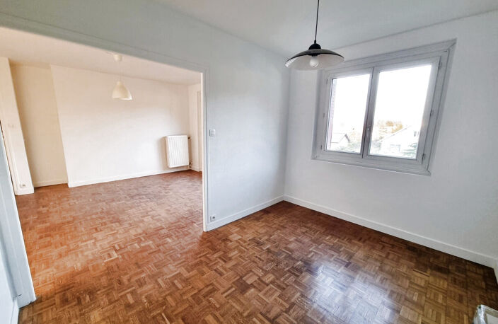  4P+ Cuisine 62m2 avec loggia , secteur village — photo 5