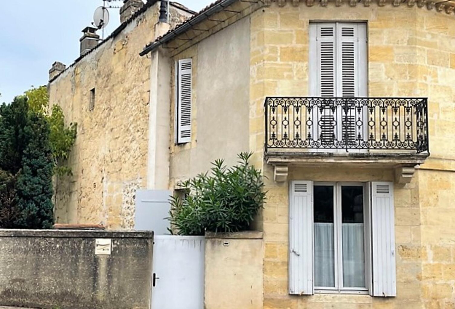 Location maison 4 pièces 56 m² à Langoiran (33550) — photo 1