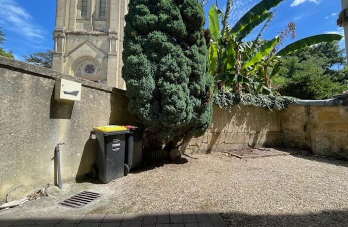 Location maison 4 pièces 56 m² à Langoiran (33550) — photo 2