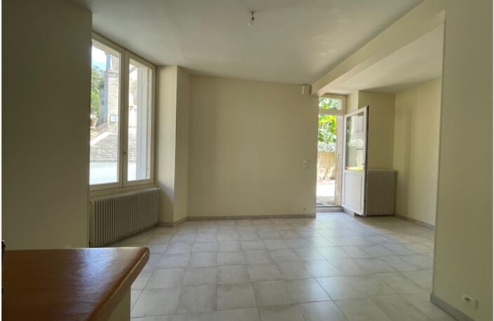 Location maison 4 pièces 56 m² à Langoiran (33550) — photo 4