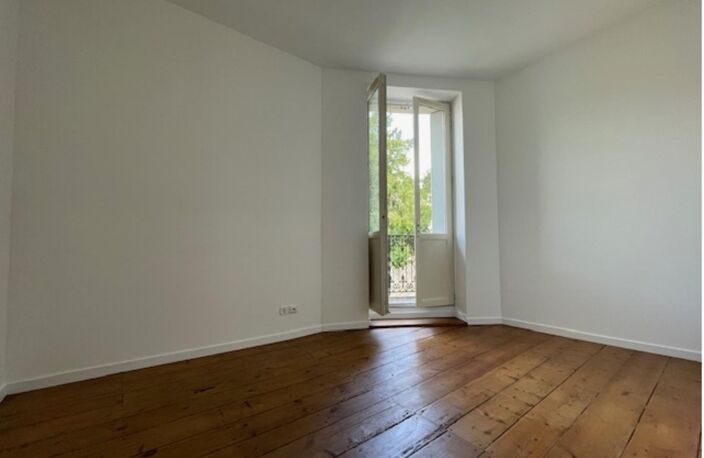 Location maison 4 pièces 56 m² à Langoiran (33550) — photo 5