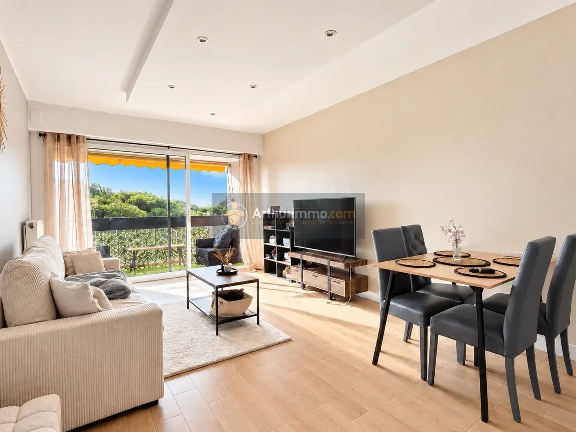 Appartement 2 pièces 53 m² · à Fréjus · 53 m² · 165 000 €