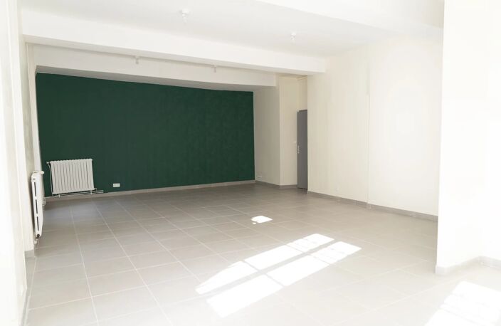 A LAON MAISON DE VILLE... — photo 3
