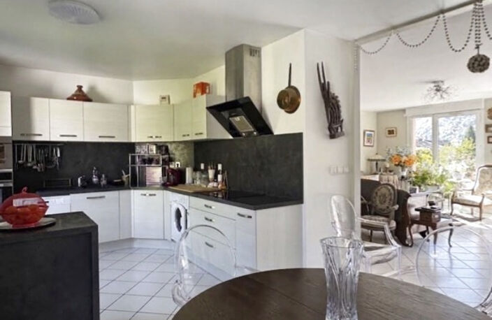 VENTE A TERME OCCUPEE - Appartement 106 m2 dernier étage, te — photo 3
