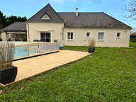 À Saint-Parize-Le-Châtel, propriété avec terrasse à acheter — photo 2