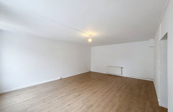 Exclusivité maison de ville - Mauregny-en-Haye — photo 4