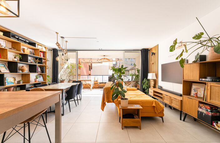 MARSEILLE 6e   T3 DE 73M2 - TERRASSE PLEIN SUD, BALCON ET DE — photo 3