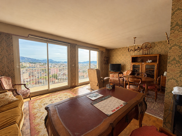 Marseille 4ème   T3 75m2 avec terrasse et vue panoramique, p — photo du bien