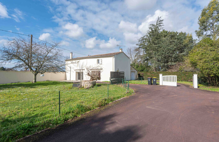 PROCHE QUINSAC- MAISON FAMILIALE — photo 2
