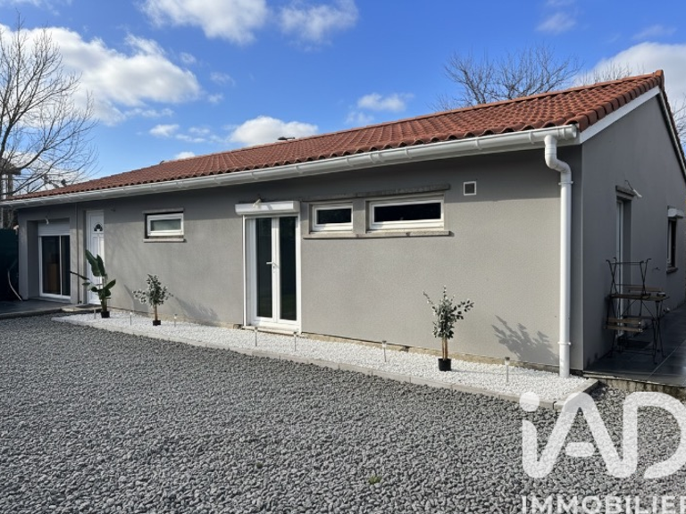 Vente Immeuble 6 pièces — photo 1