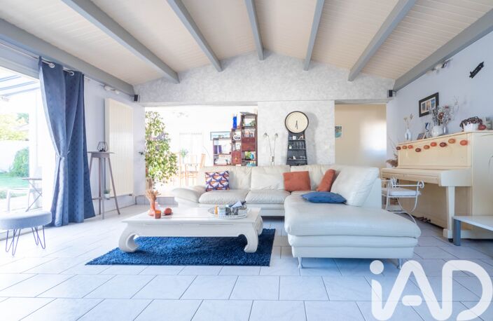 Vente Maison/villa 6 pièces — photo 2