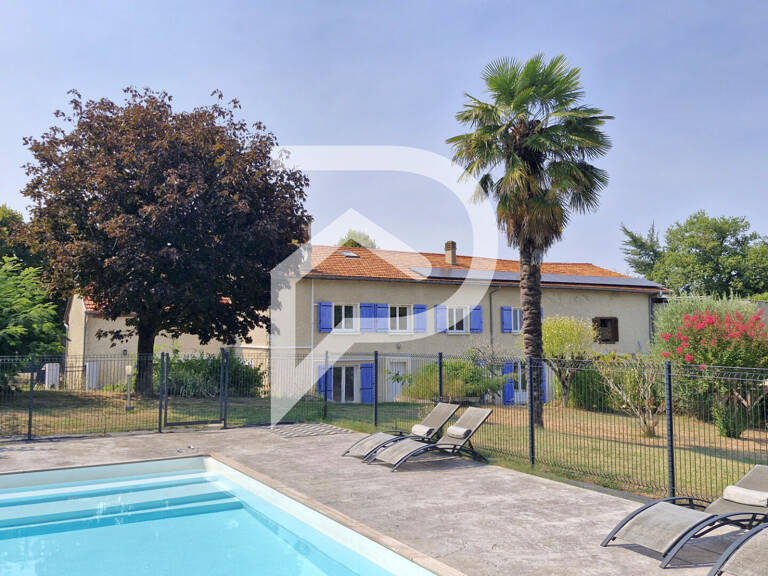 Longère rénovée 10 pièces 255 m², avec piscine et dépendance proche ORTHEZ — photo 1