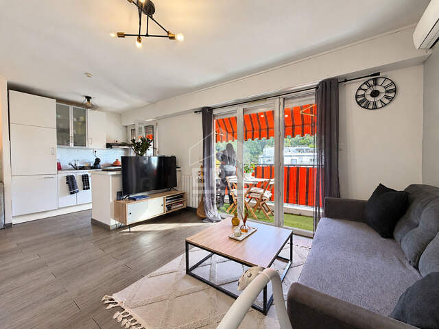 CAGNES-SUR-MER VAL FLEURI | STUDIO 30 m2 LUMINEUX AVEC BALCON ET VUE DÉGAGÉE — photo du bien