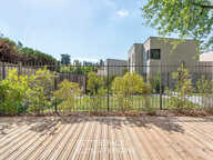 Maison élégante rénovée avec sa terrasse au calme — photo 3