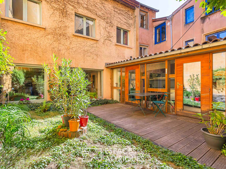 VIEUX LYON - Duplex familial avec jardins au calme — photo 1