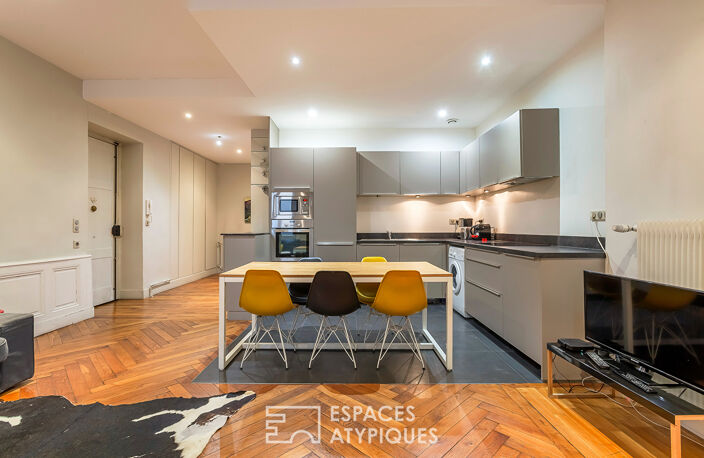 Bel appartement bourgeois en plein coeur du quartier d'Ainay — photo 2
