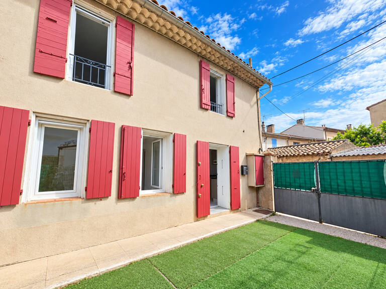 Maison de Ville LES MILLES - 3 pièce(s) - 70.49 m2 avec extérieur — photo 1
