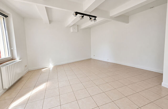 Maison de Ville LES MILLES - 3 pièce(s) - 70.49 m2 avec extérieur — photo 3