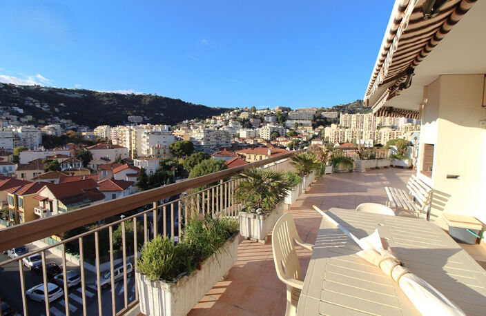 Nice Le Ray 2 pièces 41 m²  dernier étage, terrasse 50 m², garage et cave — photo 2