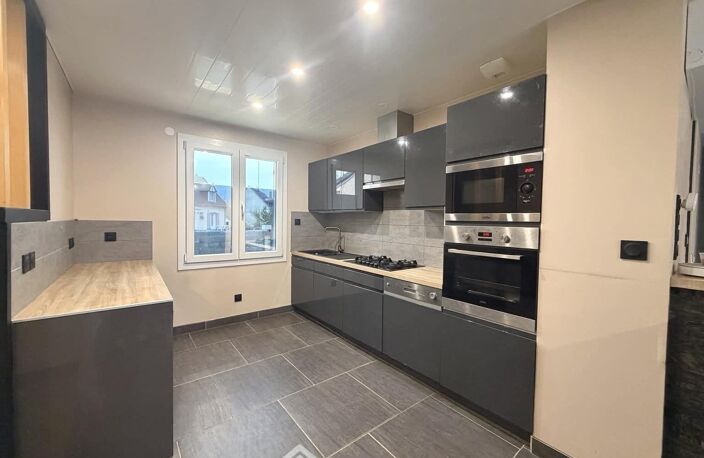 Maison - 150m² - Saint-Erme-Outre-et-Ramecourt — photo 4