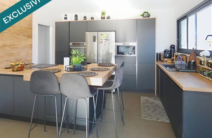 Villa plain pied type californien 168m² sur terrain avec pisicine de 896m² — photo 5