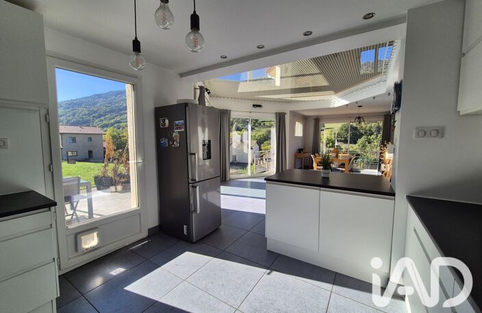 Vente Maison/villa 6 pièces — photo 3