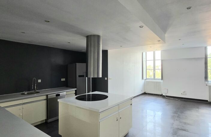 Vente Appartement 5 pièces — photo 2