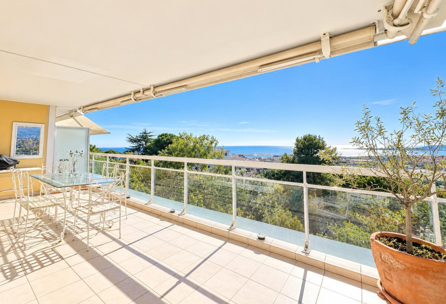 NICE   LA LANTERNE | APPARTEMENT 4 PIÈCES AVEC VUE MER PANORAMIQUE — photo 1