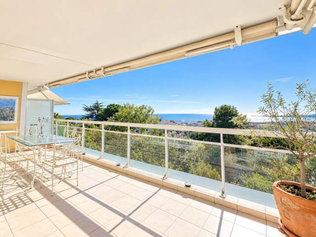 NICE   LA LANTERNE | APPARTEMENT 4 PIÈCES AVEC VUE MER PANORAMIQUE — photo du bien
