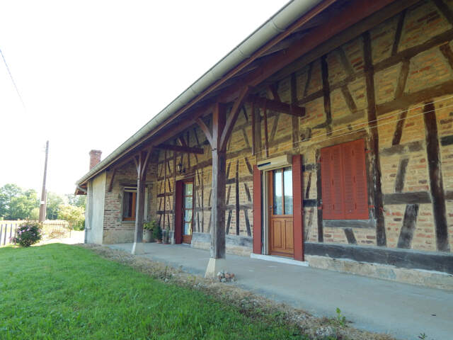 vente maison - 7 pièce(s) — photo du bien