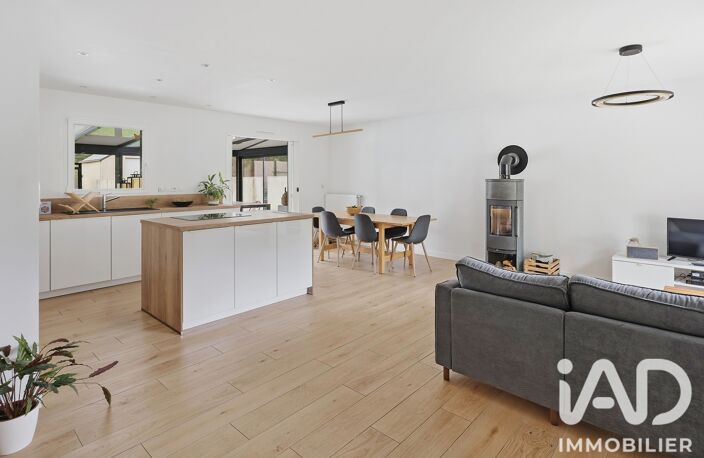 Vente Maison/villa 7 pièces — photo 2