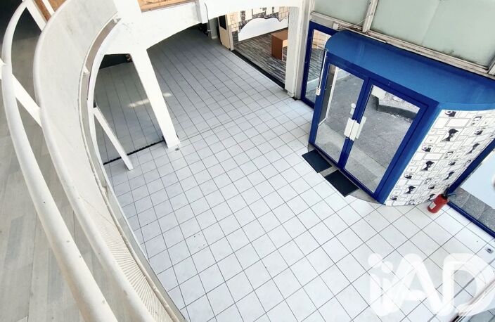Vente Boutique/Local commercial 830 m&sup2; — photo 3