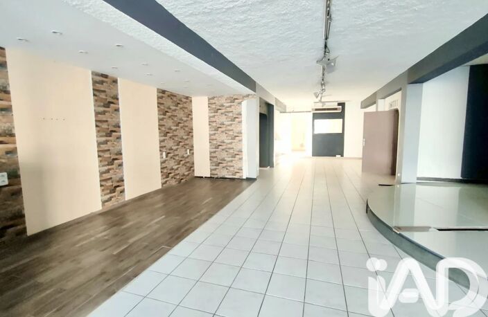 Vente Boutique/Local commercial 830 m&sup2; — photo 4