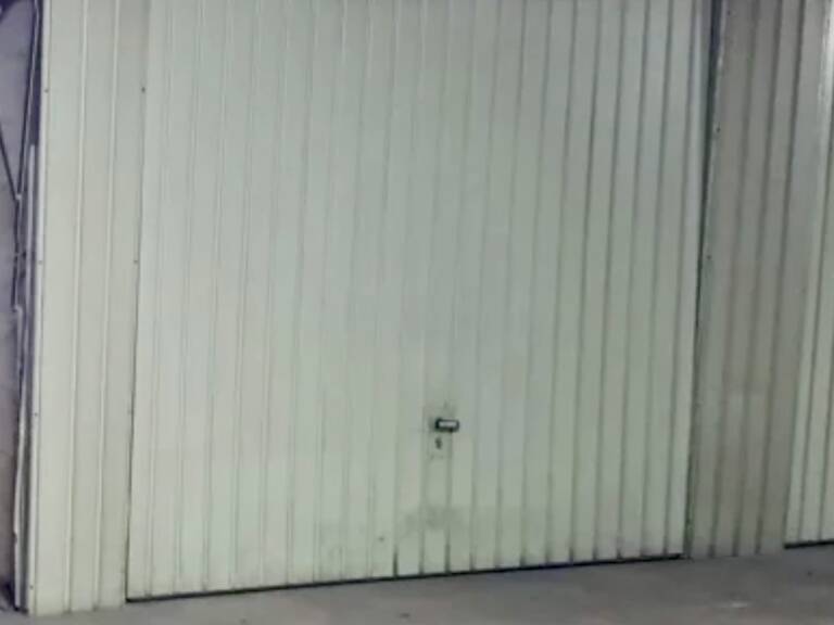 Vente Garage 18 m&sup2; — photo 1